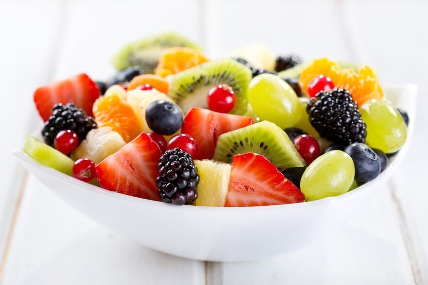 Fruit salad on the favorite diet